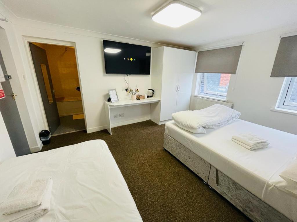 Star Hotel, South Leicester Extérieur photo