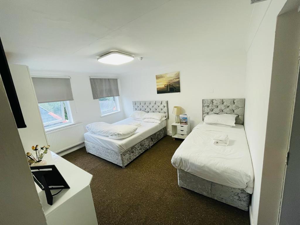 Star Hotel, South Leicester Extérieur photo