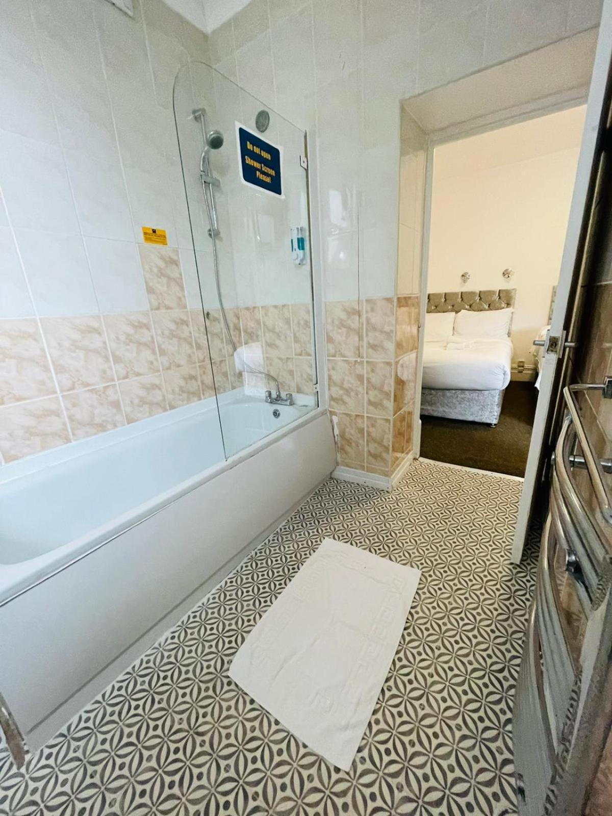 Star Hotel, South Leicester Extérieur photo