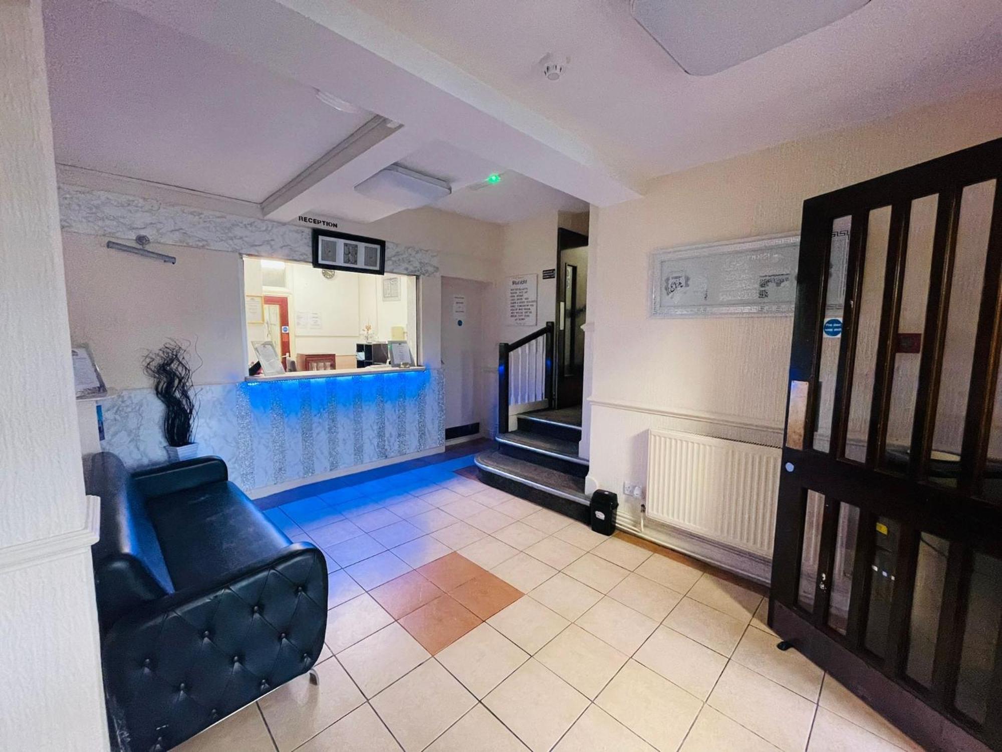 Star Hotel, South Leicester Extérieur photo